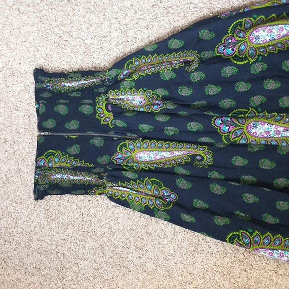 Paisley Maxi Dress - Picture 7 of 8